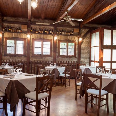 La Cantinella Ostra Bagian luar foto